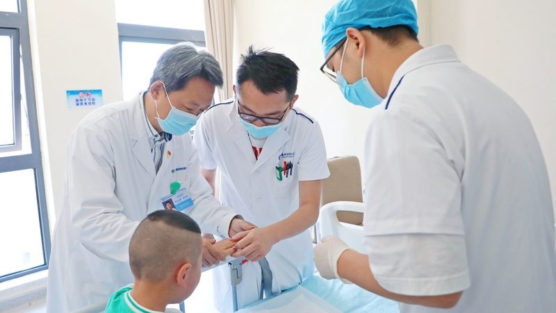 加盟亚健康调理店，合同中的关键注意事项揭秘